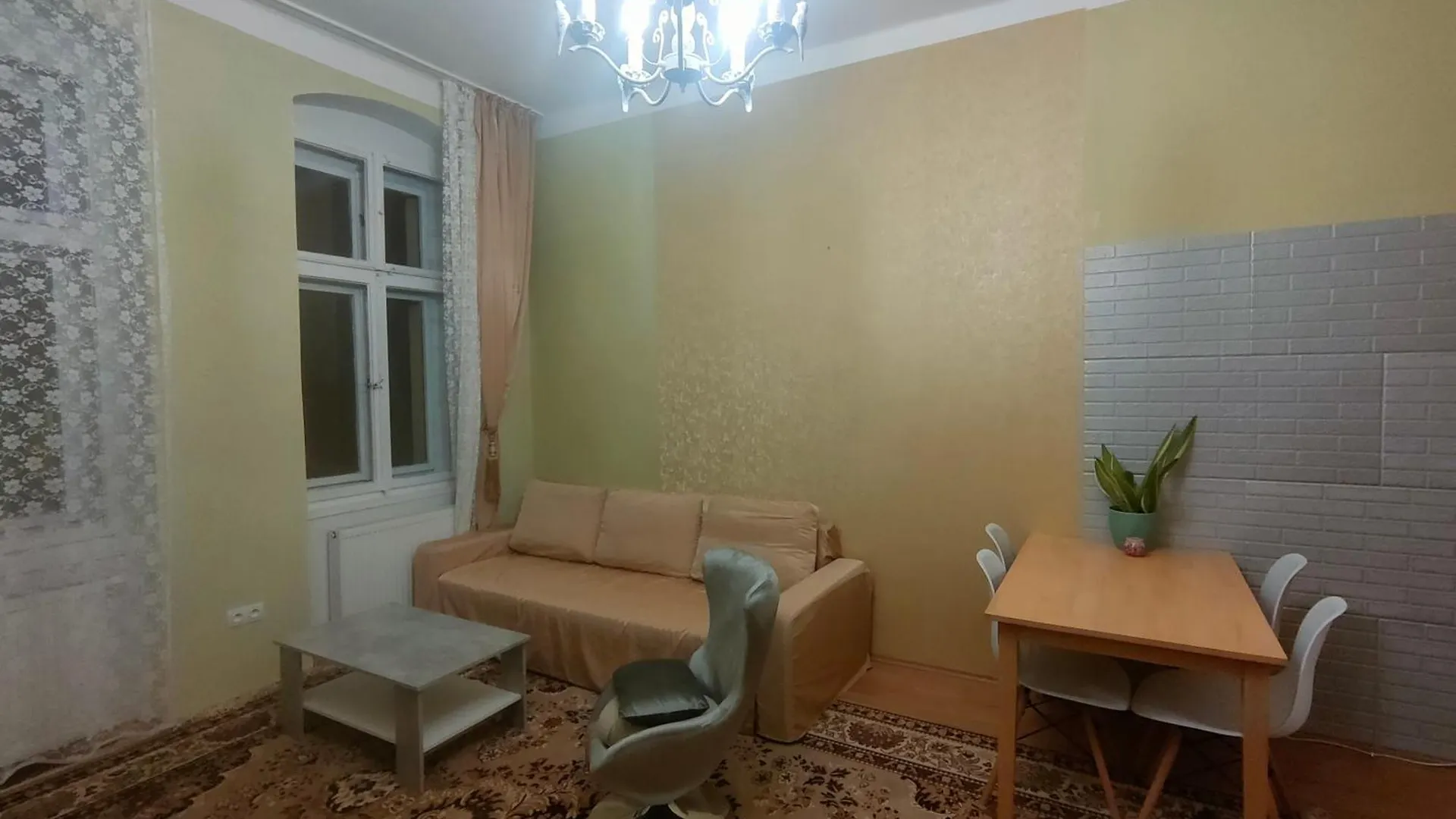 Family Apartment Kv KLV