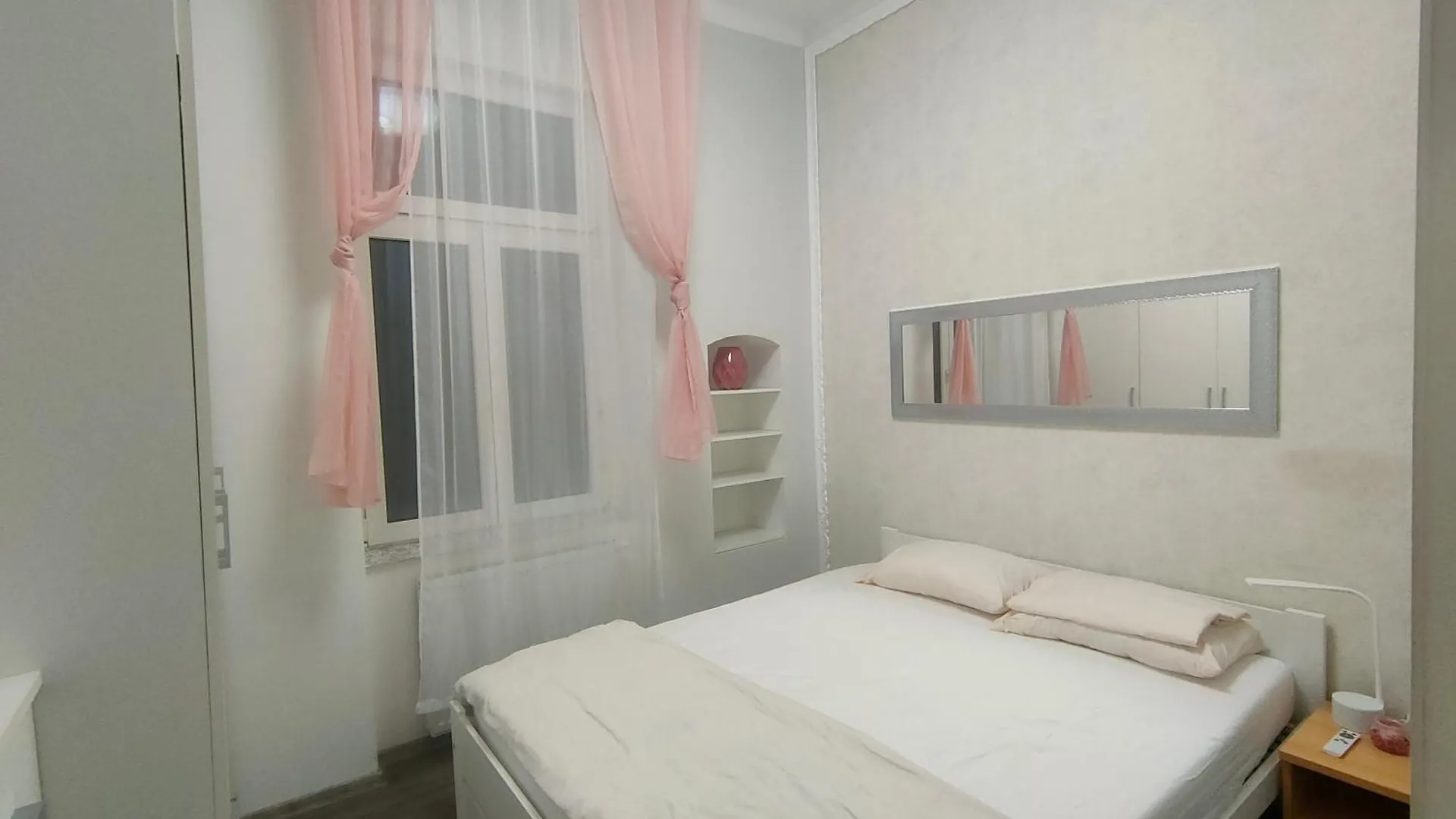 Family Apartment Kv KLV