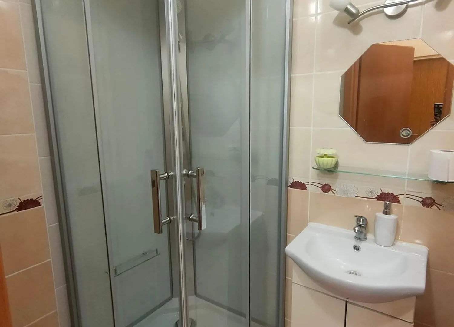 Family Apartment Kv KLV